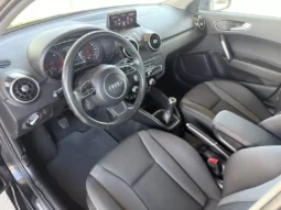 
										Audi A1 Sportback full									
