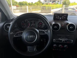 
										Audi A1 Sportback full									