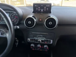 
										Audi A1 Sportback full									