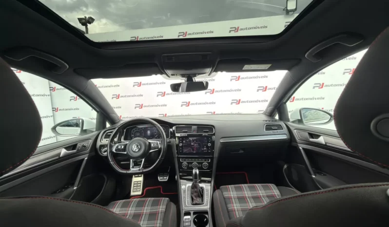 
								VW Golf full									