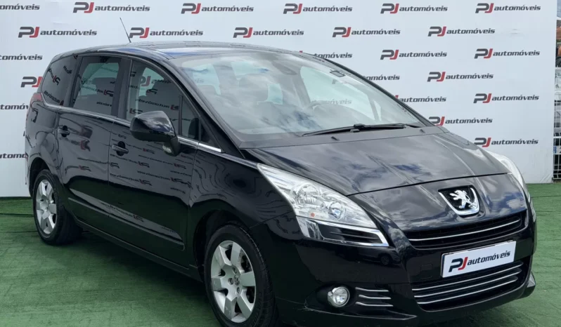 
								Peugeot 5008 full									