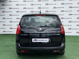 
										Peugeot 5008 full									