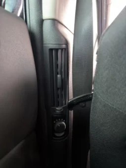 
										Peugeot 5008 full									