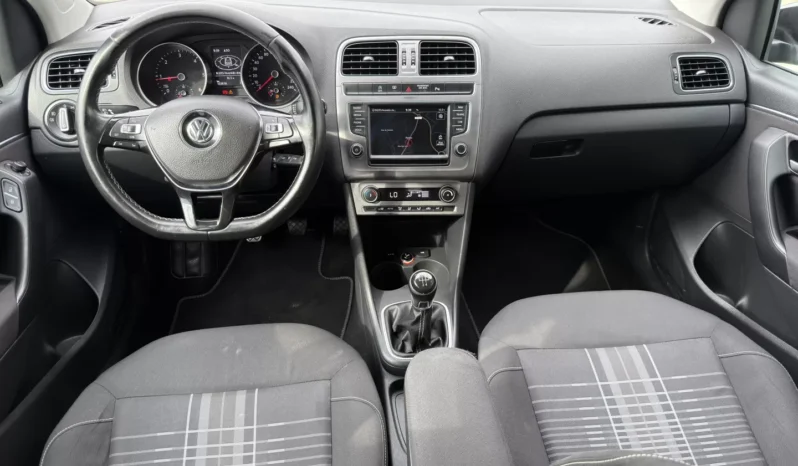 
								VW Polo full									