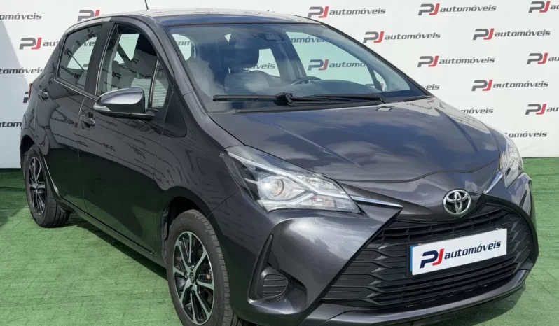 
								Toyota Yaris full									