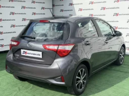 
										Toyota Yaris full									