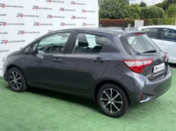 
										Toyota Yaris full									