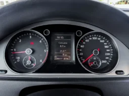 
										VW Passat Variant full									