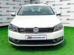 
										VW Passat Variant full									