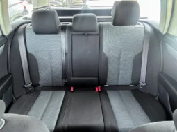 
										VW Passat Variant full									