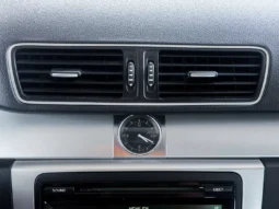 
										VW Passat Variant full									