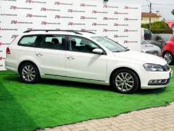 
										VW Passat Variant full									
