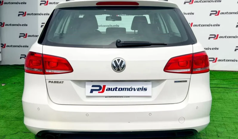 
								VW Passat Variant full									