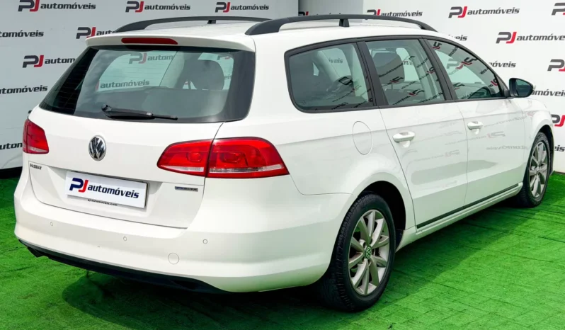 
								VW Passat Variant full									