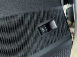 
										VW Passat Variant full									