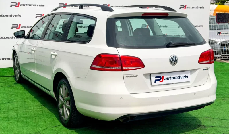 
								VW Passat Variant full									