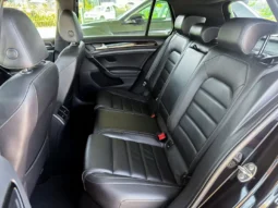 
										VW Golf full									