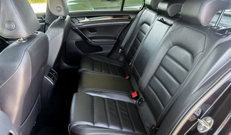 
								VW Golf full									