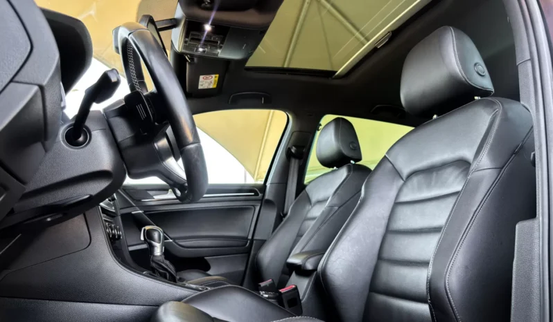 
								VW Golf full									