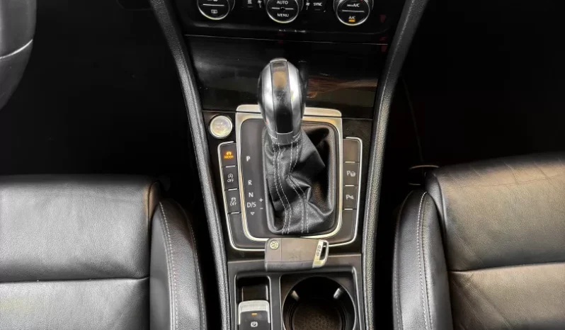 
								VW Golf full									