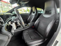 
										Mercedes-Benz A 180 full									