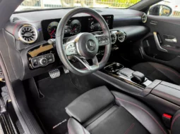 
										Mercedes-Benz CLA 250 full									
