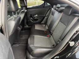 
										Mercedes-Benz CLA 220 full									