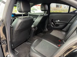 
										Mercedes-Benz CLA 220 full									