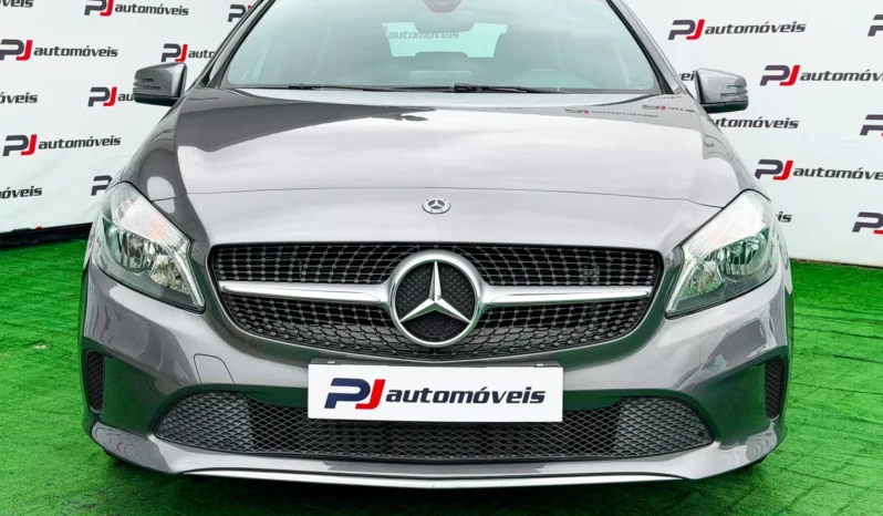 
								Mercedes-Benz A 180 full									