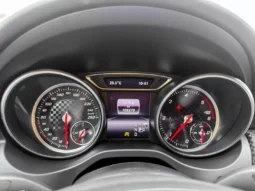 
										Mercedes-Benz A 180 full									