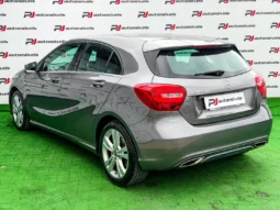 
										Mercedes-Benz A 180 full									