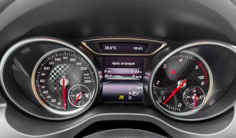 
								Mercedes-Benz A 180 full									