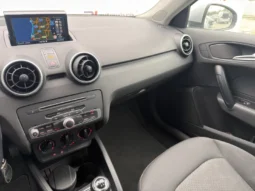 
										Audi A1 Sportback full									