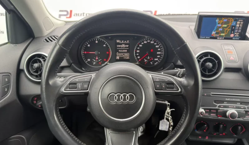 
								Audi A1 Sportback full									
