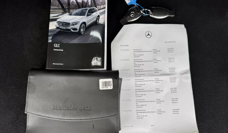 
								Mercedes-Benz GLC 250 d 4Matic 9G-TRONIC AMG Line full									