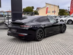 
										Porsche Panamera 4 E-Hybrid full									