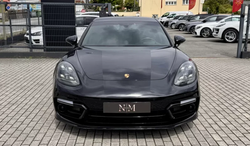 
								Porsche Panamera 4 E-Hybrid full									
