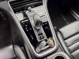 
										Porsche Panamera 4 E-Hybrid full									