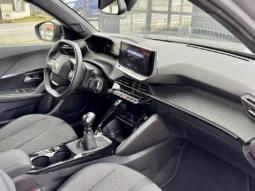 
										Peugeot 2008 1.2 PureTech Allure full									