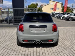 
										MINI 3 Portas Cooper SD Auto full									