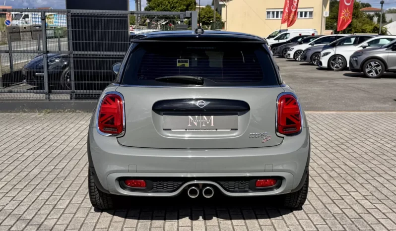 
								MINI 3 Portas Cooper SD Auto full									