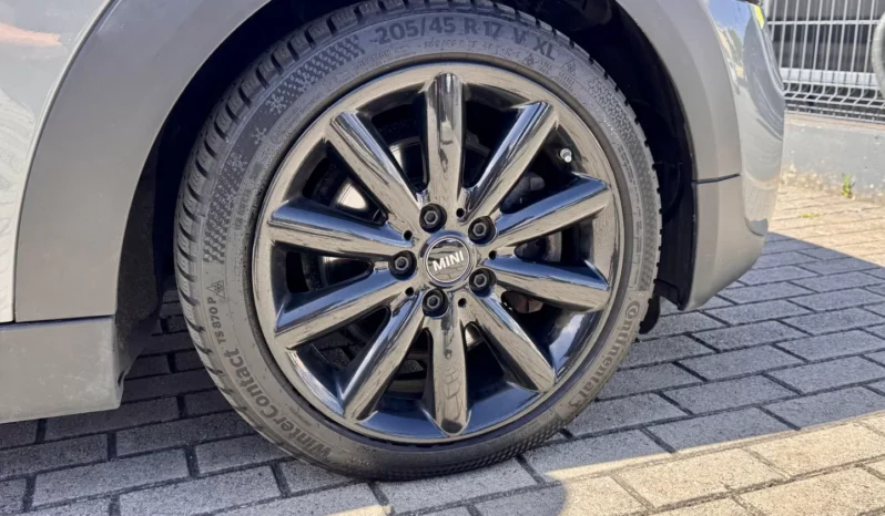 
								MINI 3 Portas Cooper SD Auto full									