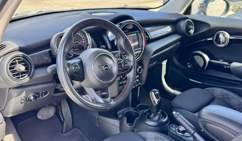 
								MINI 3 Portas Cooper SD Auto full									