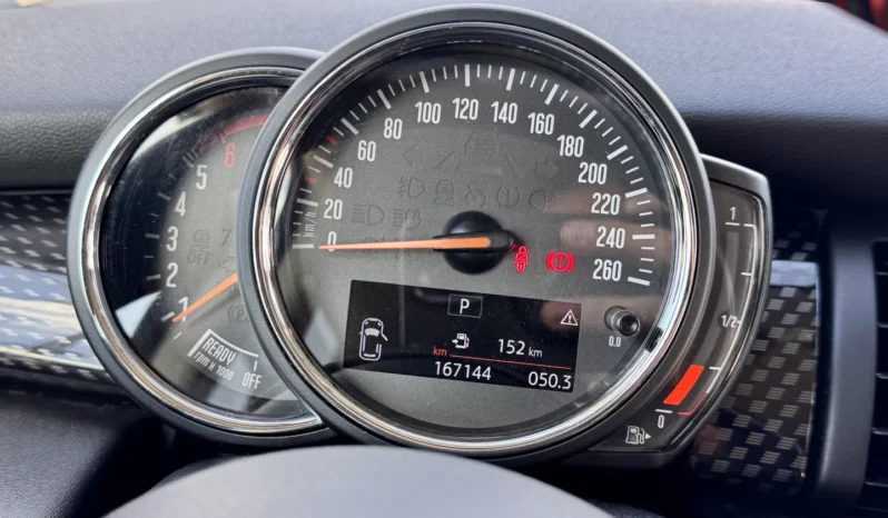 
								MINI 3 Portas Cooper SD Auto full									