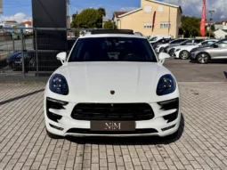 
										Porsche Macan S full									