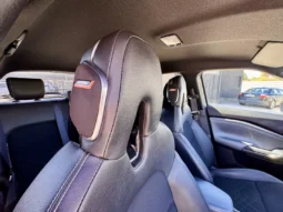 
										Nissan Juke 1.0 DIG-T Tekna full									