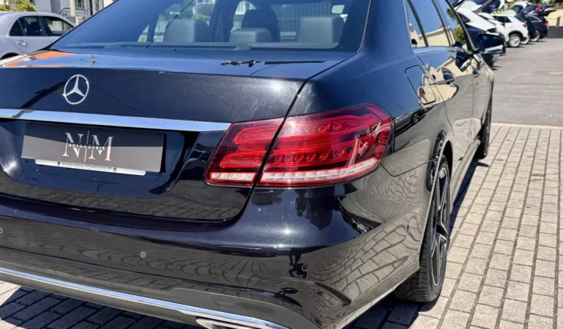 
								Mercedes-Benz E 250 BlueTEC Avantgarde Auto. full									