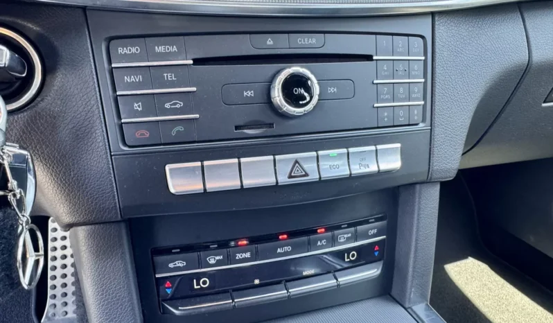 
								Mercedes-Benz E 250 BlueTEC Avantgarde Auto. full									