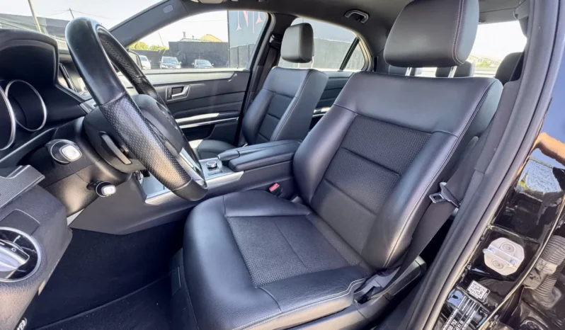 
								Mercedes-Benz E 250 BlueTEC Avantgarde Auto. full									