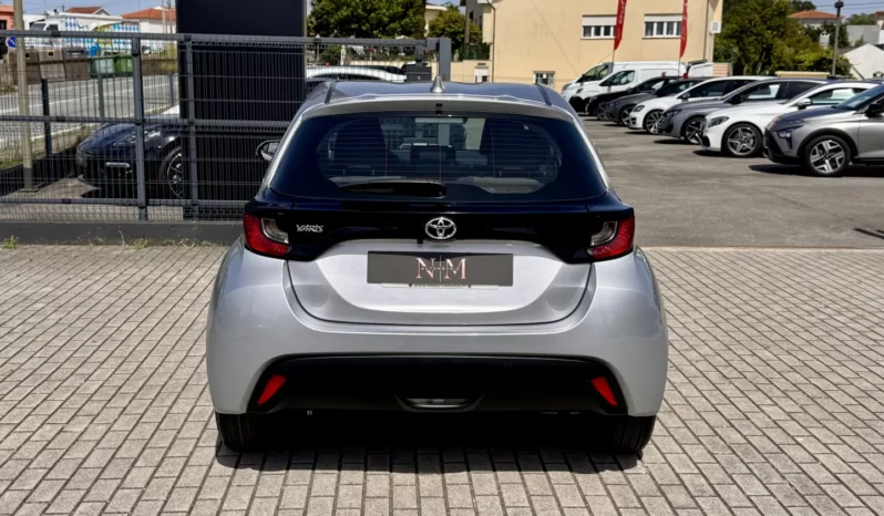 
								Toyota Yaris 1.0 VVT-i Comfort full									